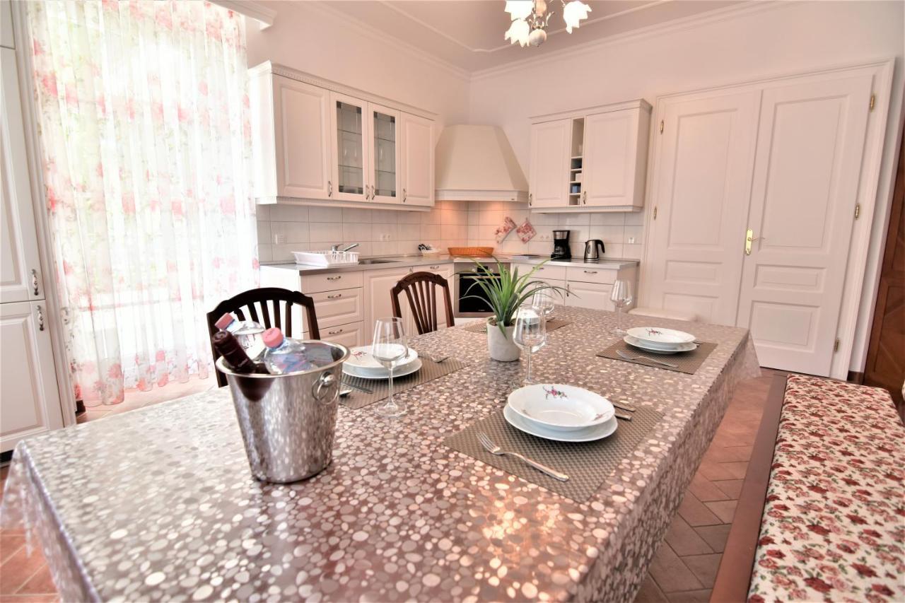 Vila Kljuce Apartments Блед Екстер'єр фото