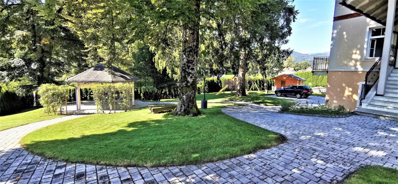 Vila Kljuce Apartments Блед Екстер'єр фото