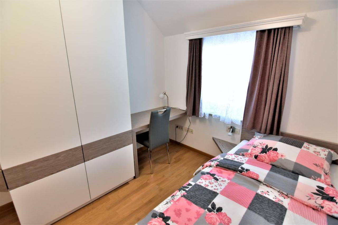 Vila Kljuce Apartments Блед Екстер'єр фото