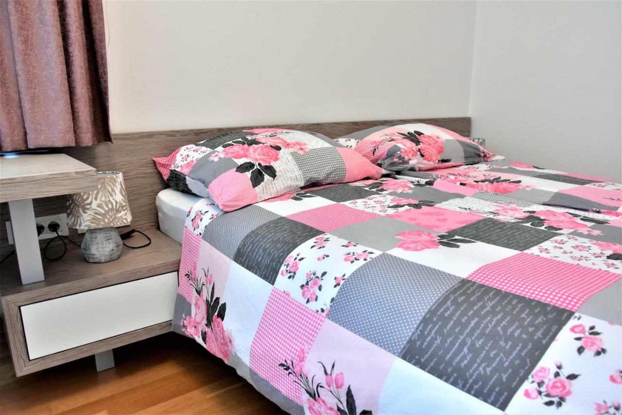 Vila Kljuce Apartments Блед Екстер'єр фото