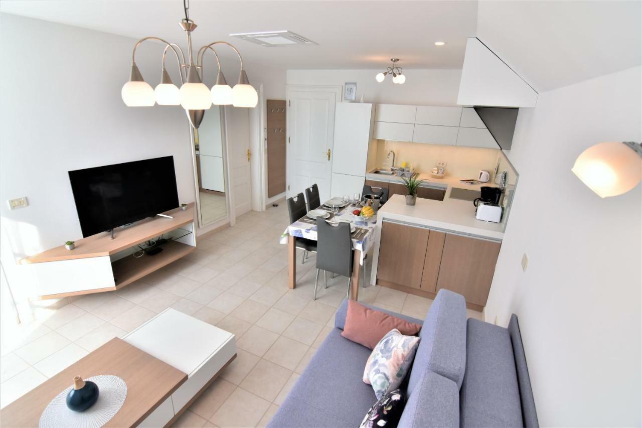 Vila Kljuce Apartments Блед Екстер'єр фото